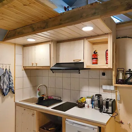 Private Tinyhouse - Blue House Loupollu