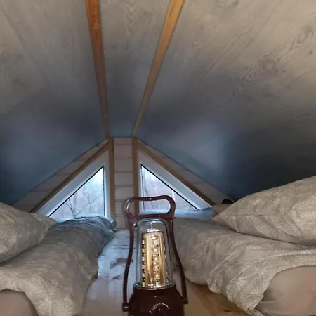 Private Tinyhouse - Blue House 3* Loupollu