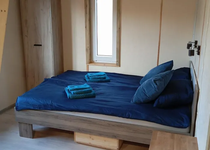 Private Tinyhouse - Blue House 3* Loupollu